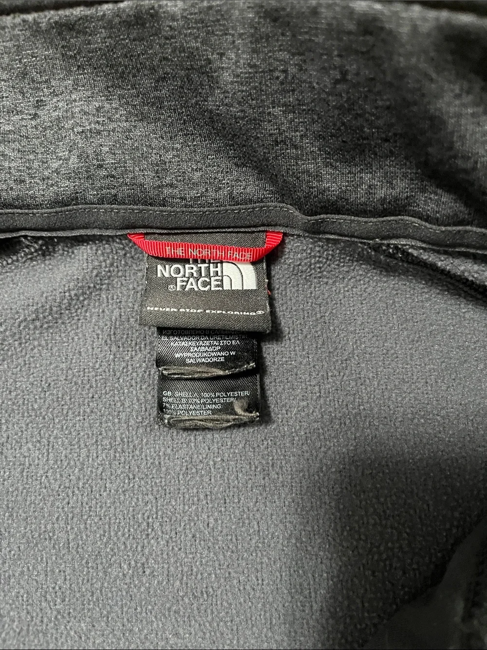 The North Face Men's Charcoal Pullover Red Zip Pocket large shirt jacket #914